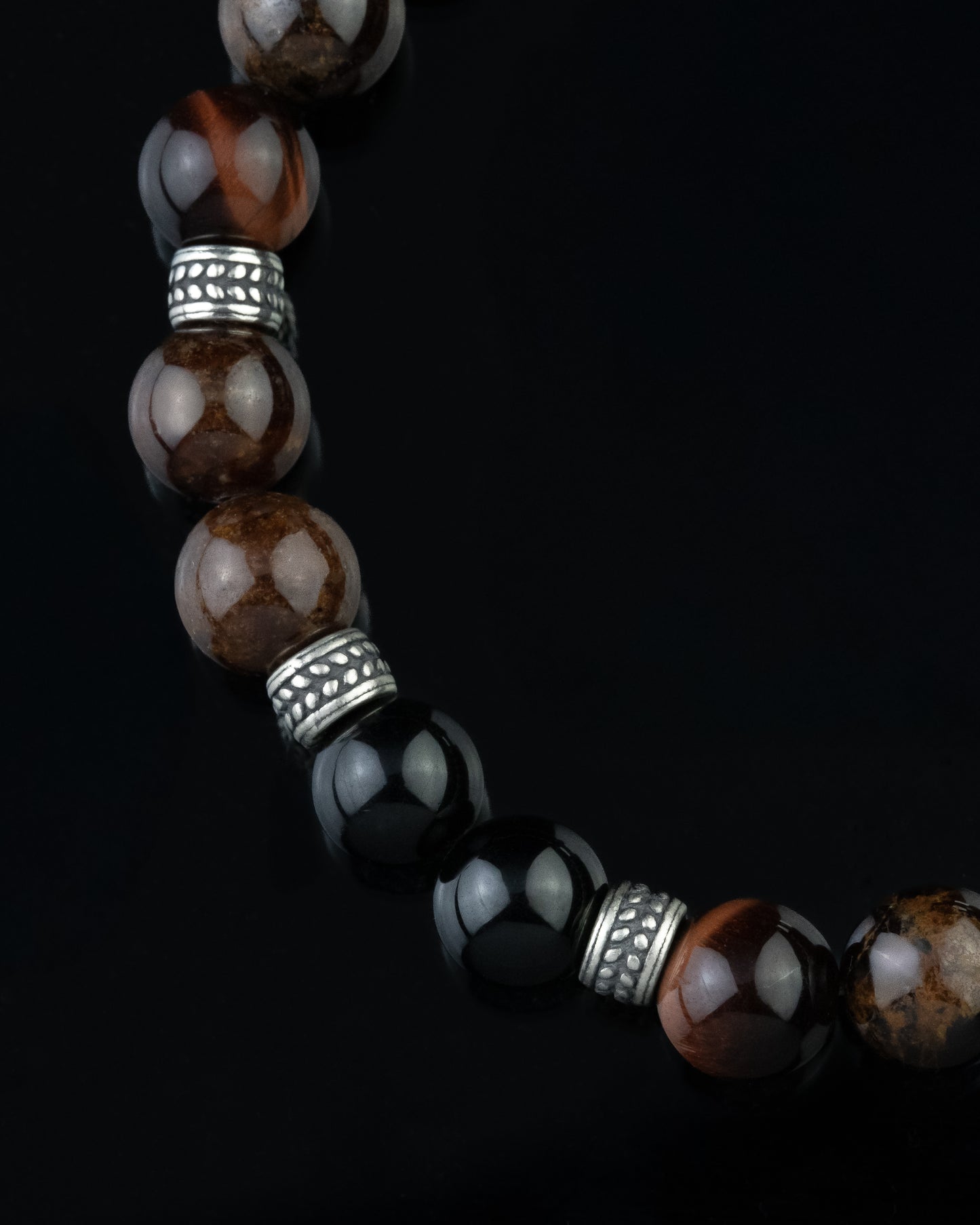 Eryndor - Obsidiana, Ojo de Buey, Granate Espersatita